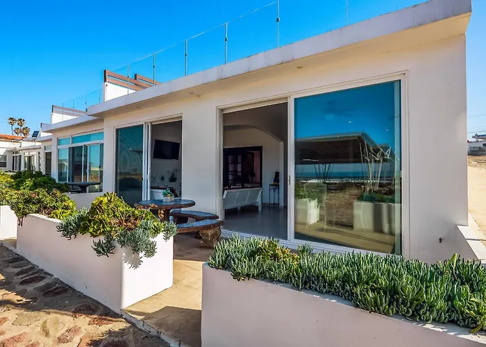 Airy, Beach-View Dog-Friendly Villa With Patio, Outdoor Pool, Streaming, Ac