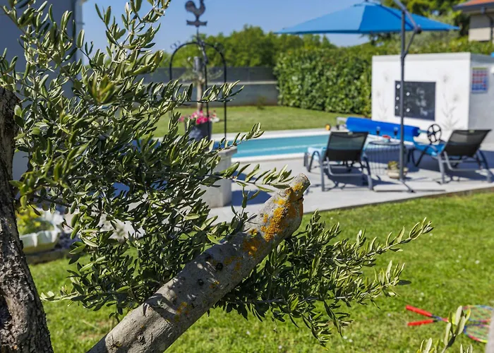 Holiday Home Villa Fenix By Interhome