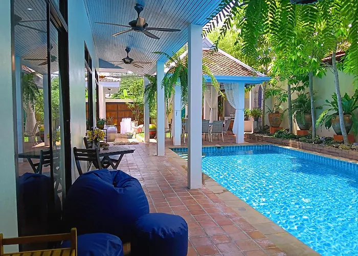 4 Bed Villa Private Pool And Bbq Jomtien Beach