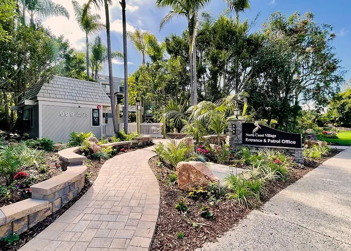 F111 - Morley'S Beach Haven