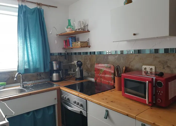 Unser Obervolkacher Ferienhaus - "Omas Hideaway" - Gartenoase Mit Wohlfuehlflair & Herz Fuer Hunde