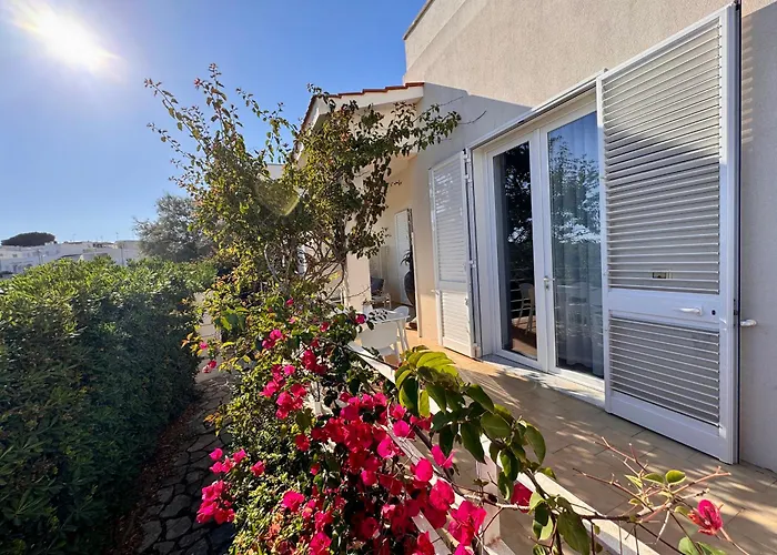 Villa Nauna - Beachfront Villa With Garden & Sea-View Terrace Santa Caterina - Marea Stays Collection