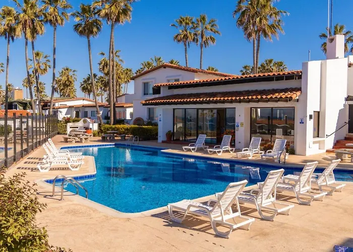 La Paloma Beach Club & Residences | Ocean Pool