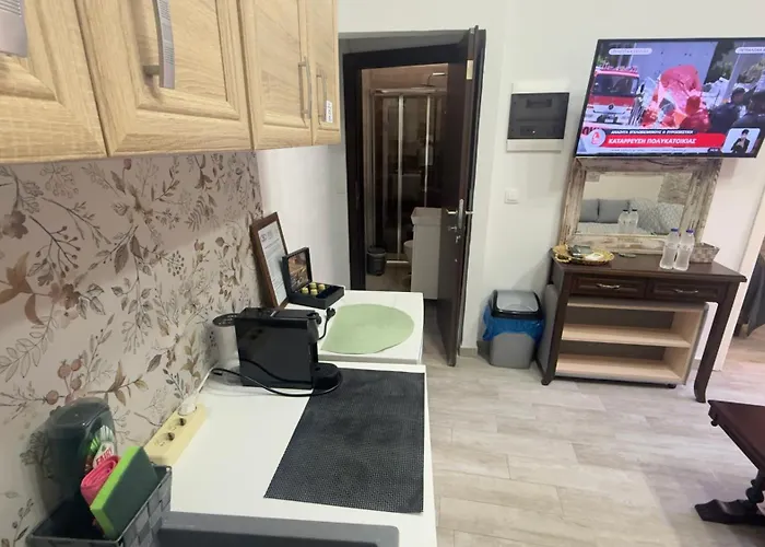 Travellers Corfu Town Luxury Suites, Studios & Apartments
