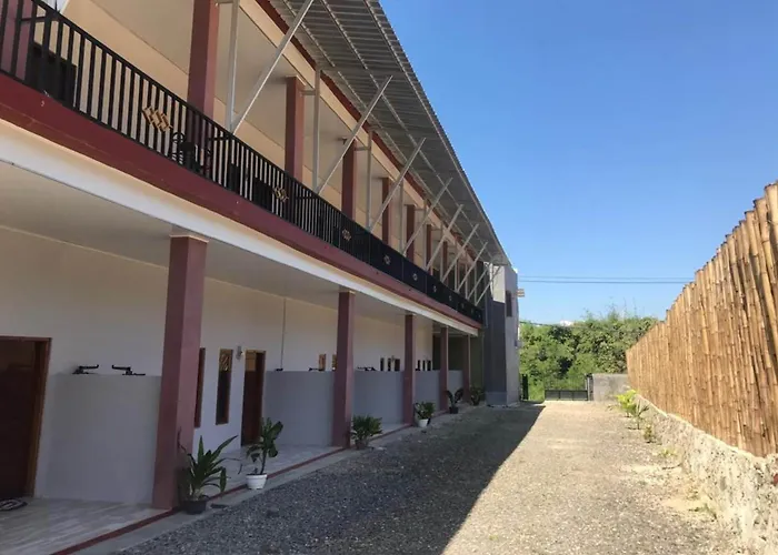 Oyo 92603 Lidya Homestay