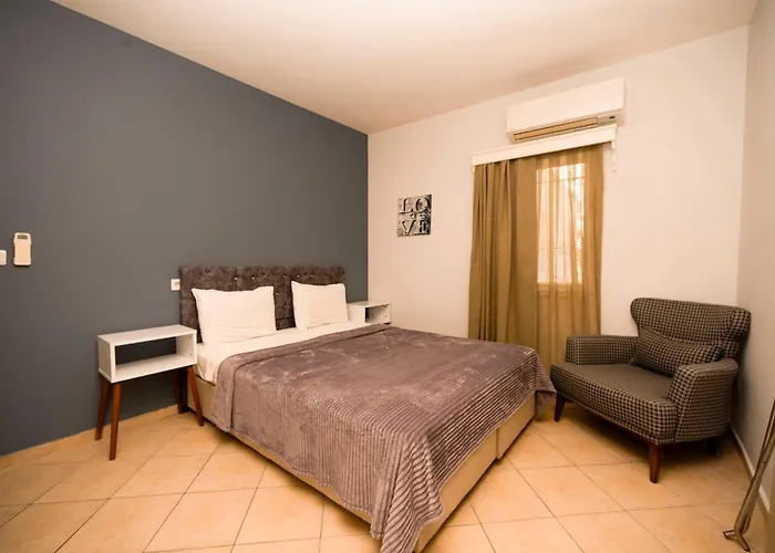 Loca Centre Suites