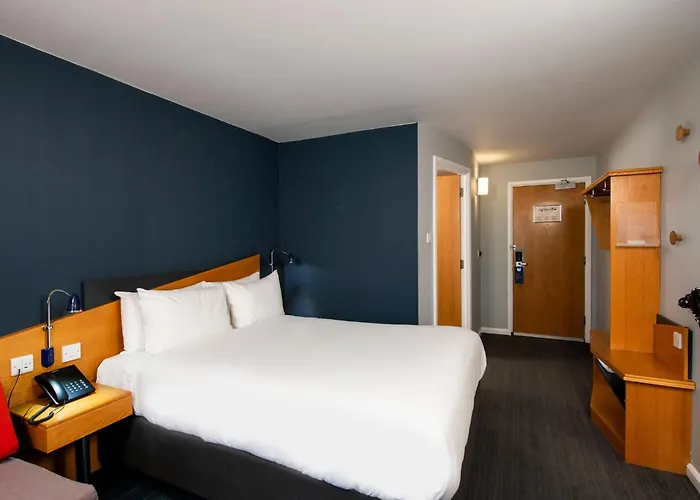 Holiday Inn Express Hamilton By Ihg