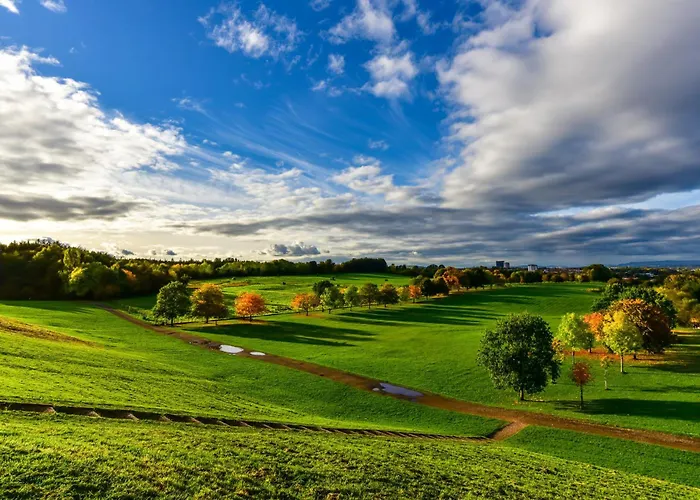 Holiday Inn Express Hamilton By Ihg