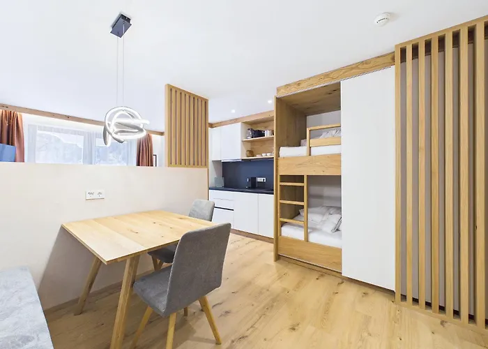 Luma Stubai Aparthotel - Skibus Zum Gletscher Direkt Vor Der Tuer