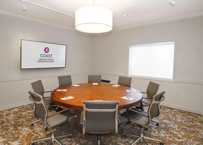 Coast Canmore Hotel & Conference Centre