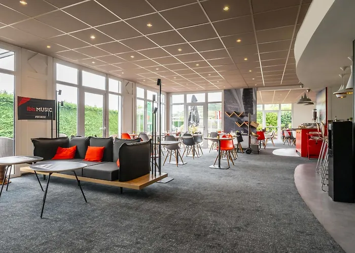 Ibis Issoire