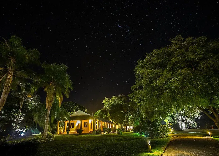 Puerto Valle Hotel De Esteros