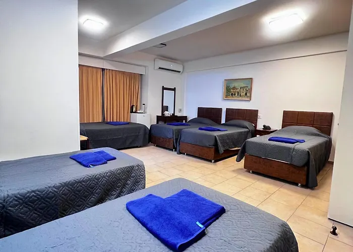 Denis Hotel