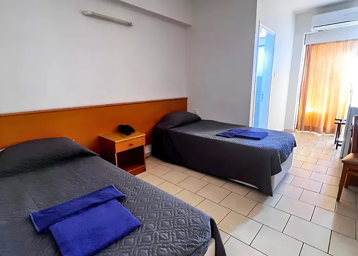 Denis Hotel