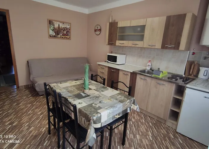 Apartman Edit