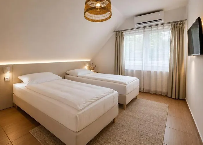 Munkacsy Apartmanok