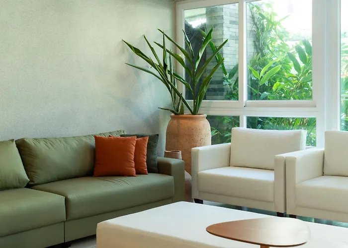Wave Suites Hotel & Lounge Bar