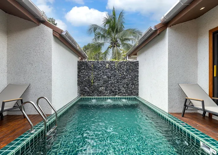 Naiyang Park Resort - Beachfront Escape