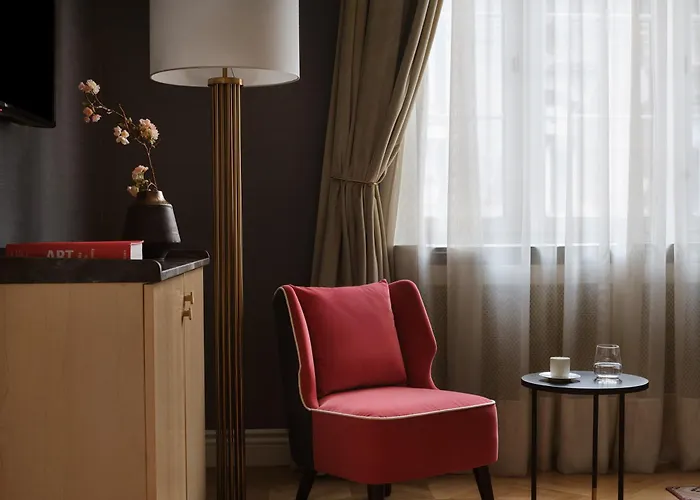 Hotel Capital