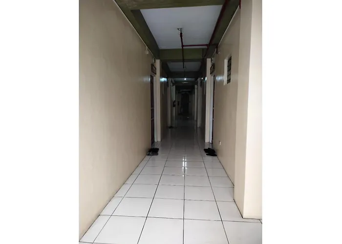 Oyo 800 Ddd Habitat Dormtel Bacolod