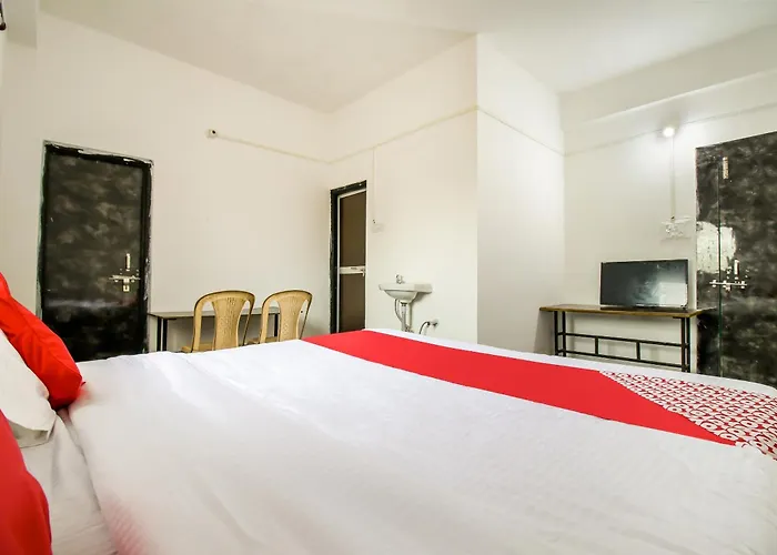 Hotel O Sip & Bite Restaurant N Lodging