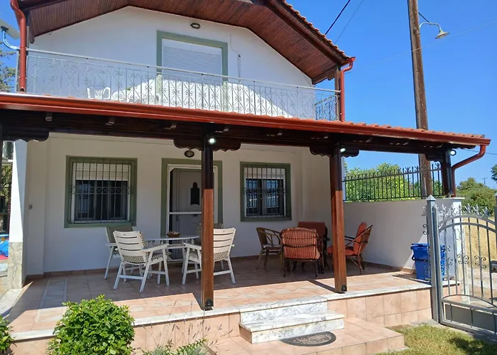 Private Two-Floor Holiday House In Leptokaria