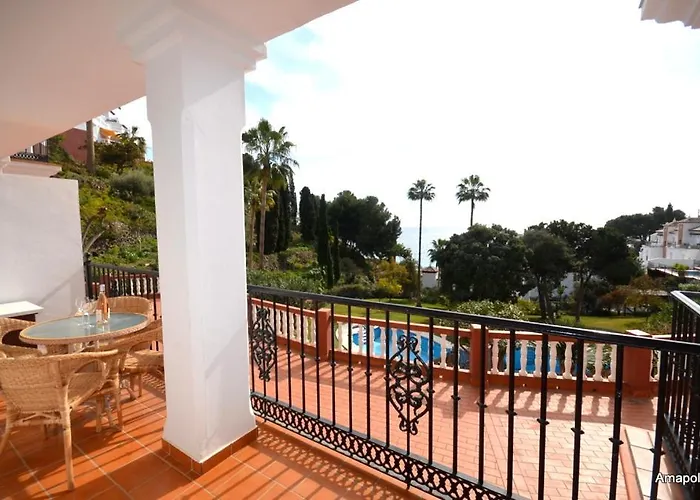 La Amapola, A Little Oasis With Sea View, Pool & Terrace In Nerja