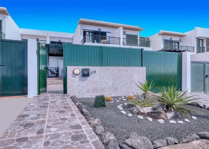 Casa Costa Esmeralda Plus - Sun And Relax By Lanzarote Vacation Homes