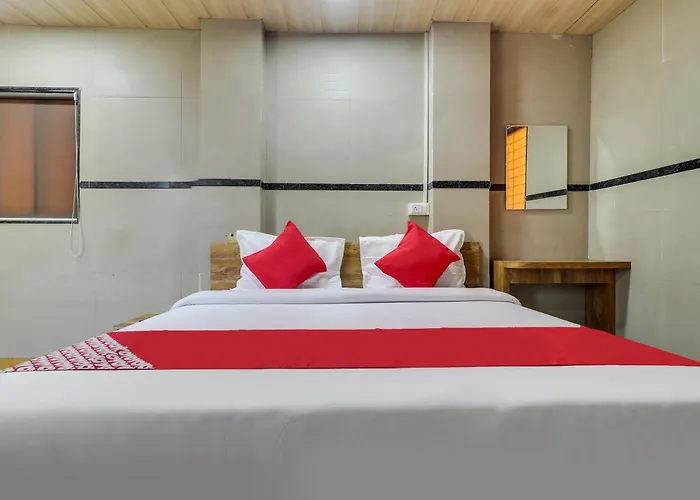Hotel O Sri Lodge