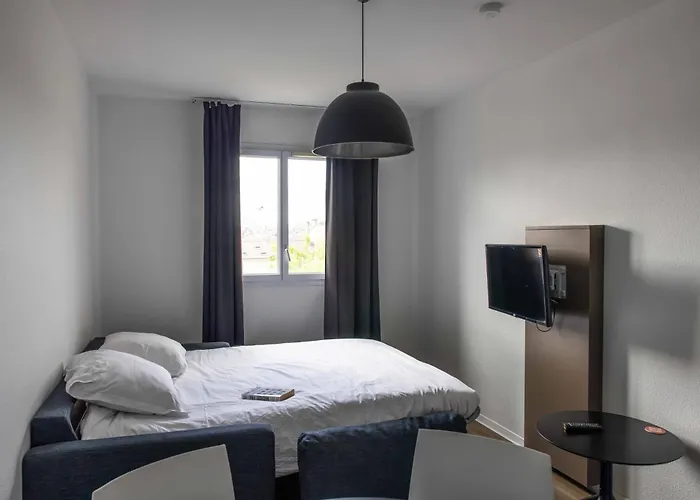 Teneo Apparthotel Bordeaux - Gare Saint Jean