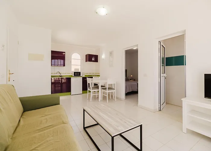 Apartamentos Corona Mar- Select Adults
