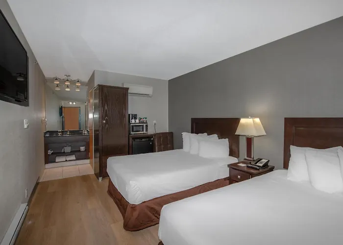Coast Lethbridge Hotel & Conference Centre