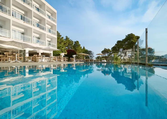Grupotel Ibiza Beach Resort - Adults Only