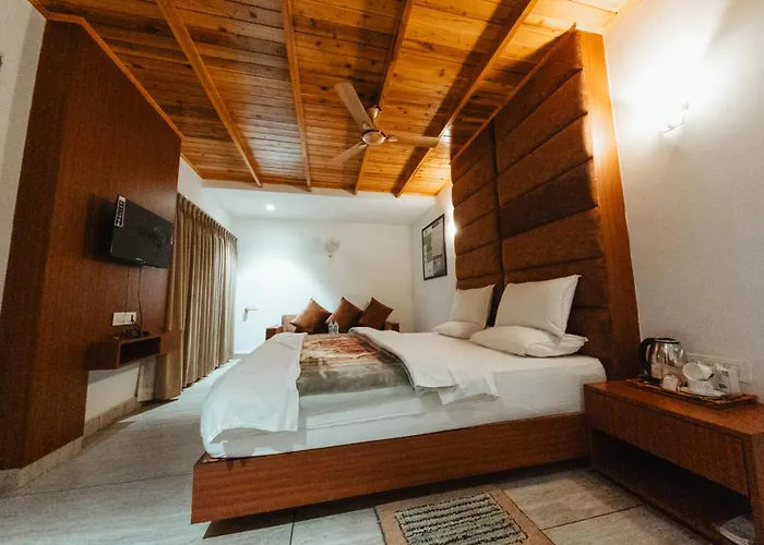 Aranya Jungle Resorts