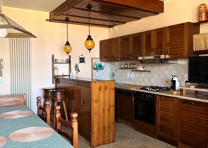Flowers & Garden Apartment Con Vista Lago