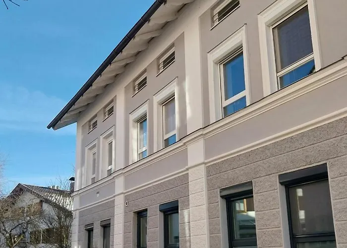 Bad Aibling City Apartment Eg