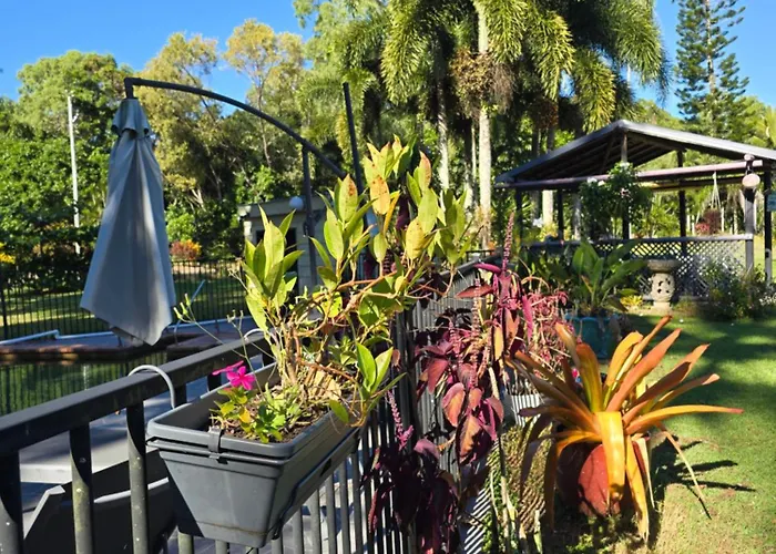 Bramston Beach Resort And Restaurant