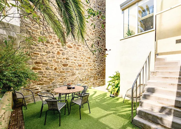 La Dolce Vita, Maison Et Stationnement Gratuit