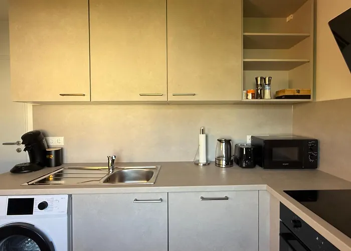 Napa Night Offenburg - Parkplatz, Balkon, Nahe Messe & Europa-Park