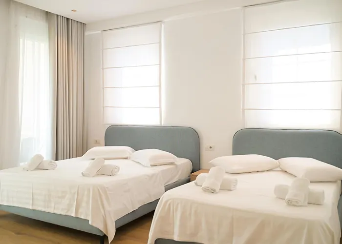 Trevi Hotel & Restorant, Shengjin