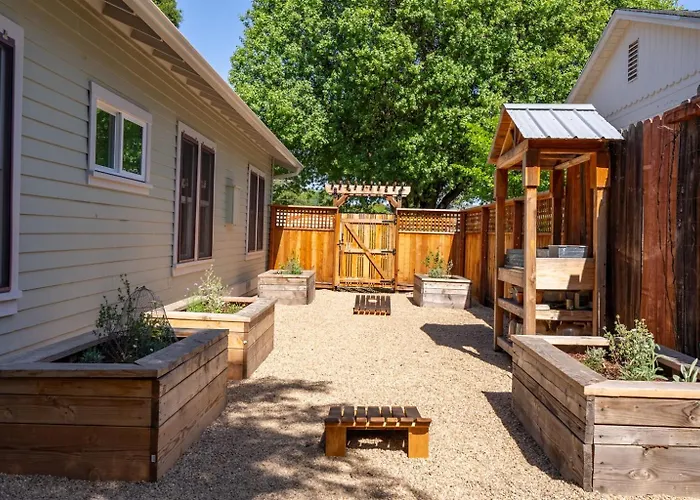 Luxury Paso Bungalow Hot Tub & Ev Charger