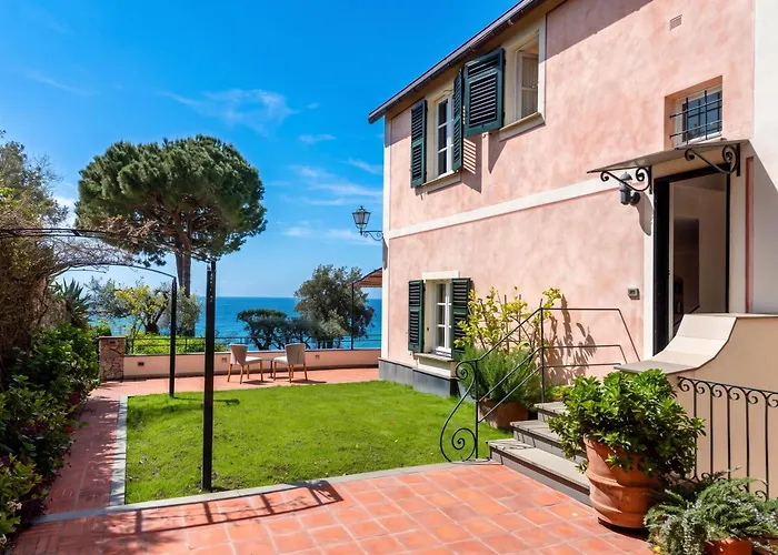 Wonderful Villa With Sea View Terrace In Mulinetti