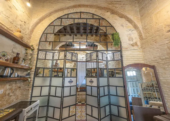 Charming 16Th-Century Loft
