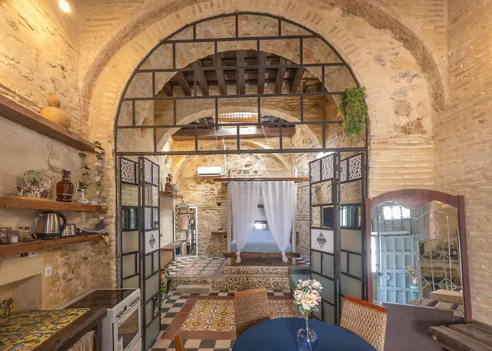 Charming 16Th-Century Loft