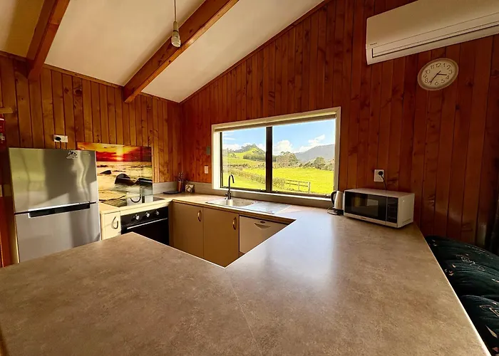 White Star Station Farm Holiday Park