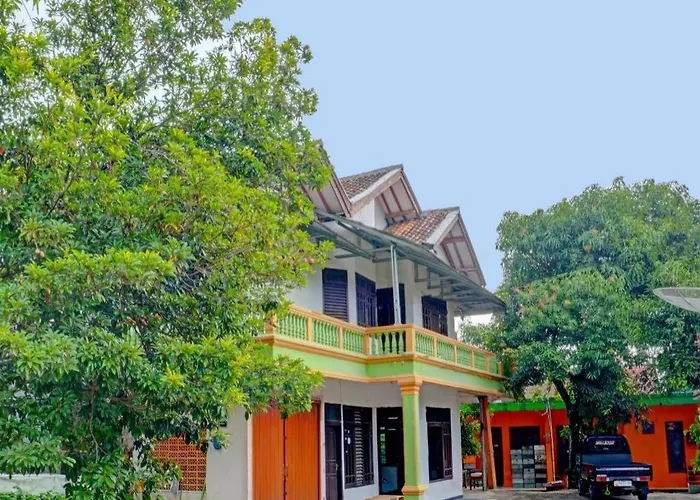 Hotel O Home Stay Syariah Aom Kusman