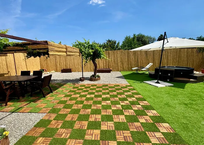 Loli Trulli Superior Villa - Free Parking