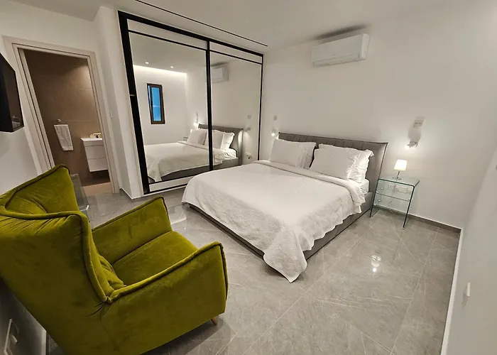Tg New Luxury Private Resort & Spa Villas - Heated Salty Swimming Pool, Outdoor Jacuzzi, Sauna, Exotic Garden