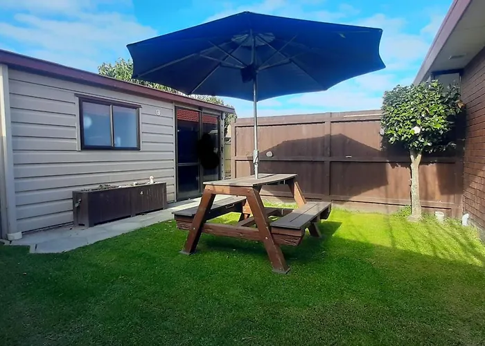 Christchurch Airport Tiny House 6 Mins From Airport