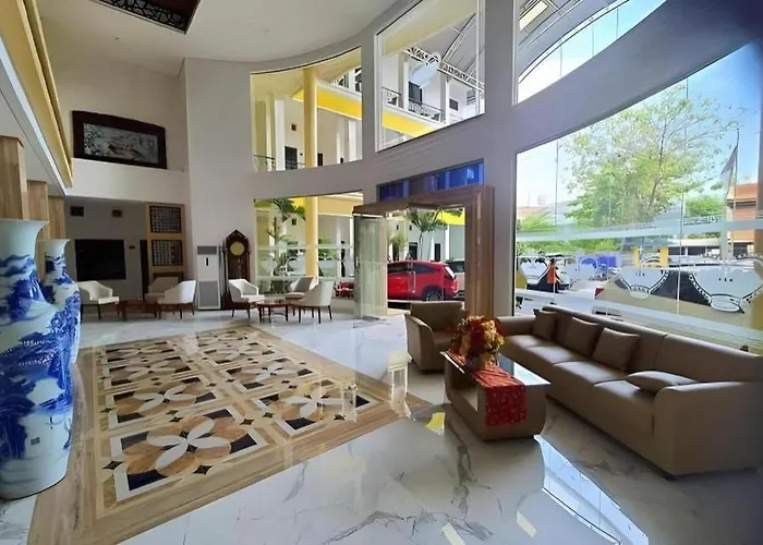 Kenari Asri Hotel